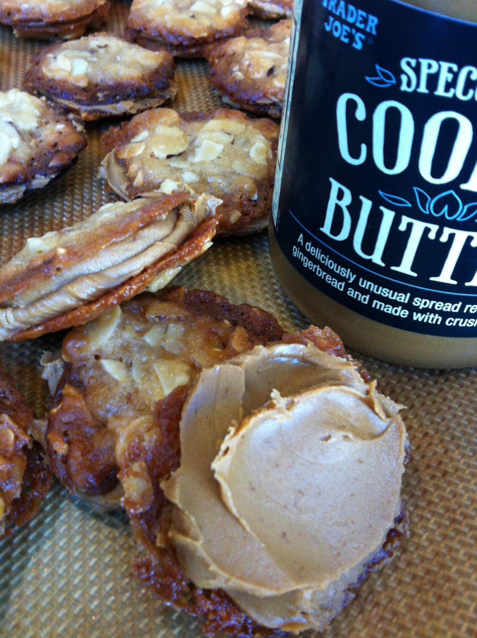 Almond Florentines filled with Gingerbread Cookie Butter
